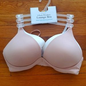 Unworn bras 36D (34D fit)
